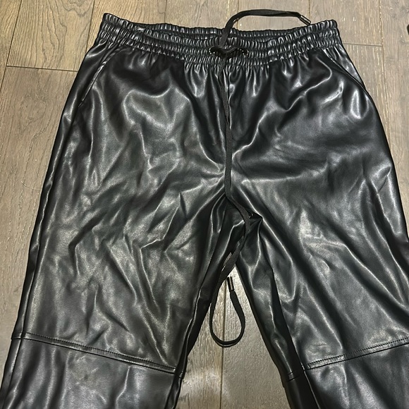 Laundry by Shelli Segal Faux Leather Pants - Picture 2 of 4